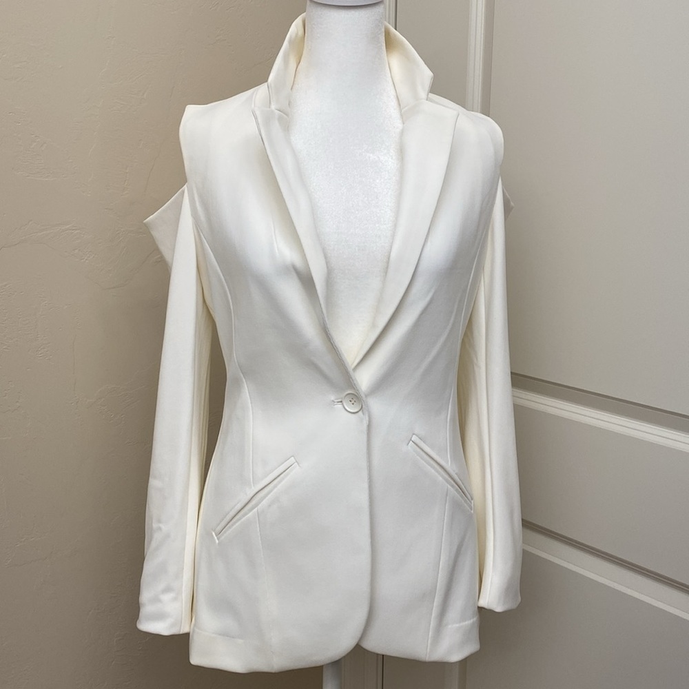 Boston Proper Beyond Travel Blazer Womens Cold Shoulder Cream office career Sz 2